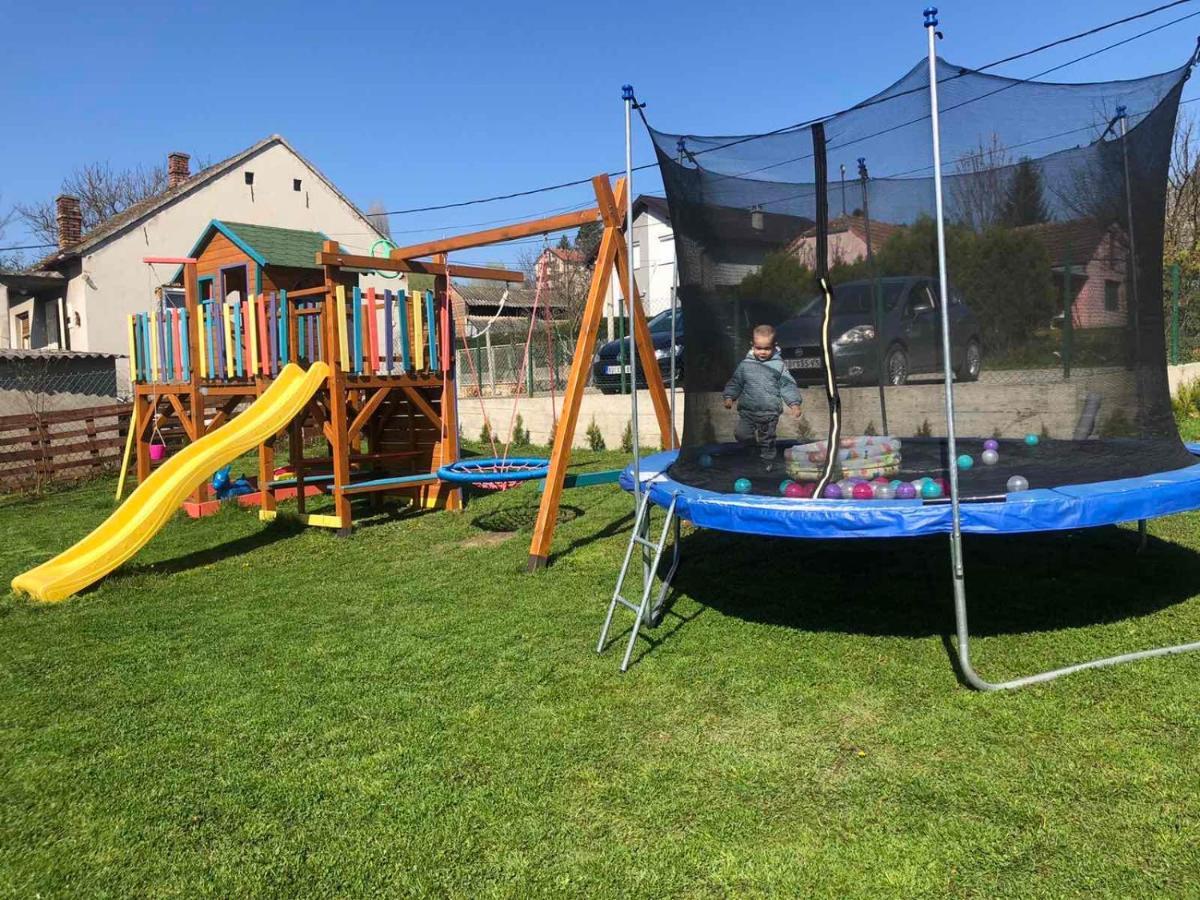 Gardenlux Vrdnik Apartment Luaran gambar